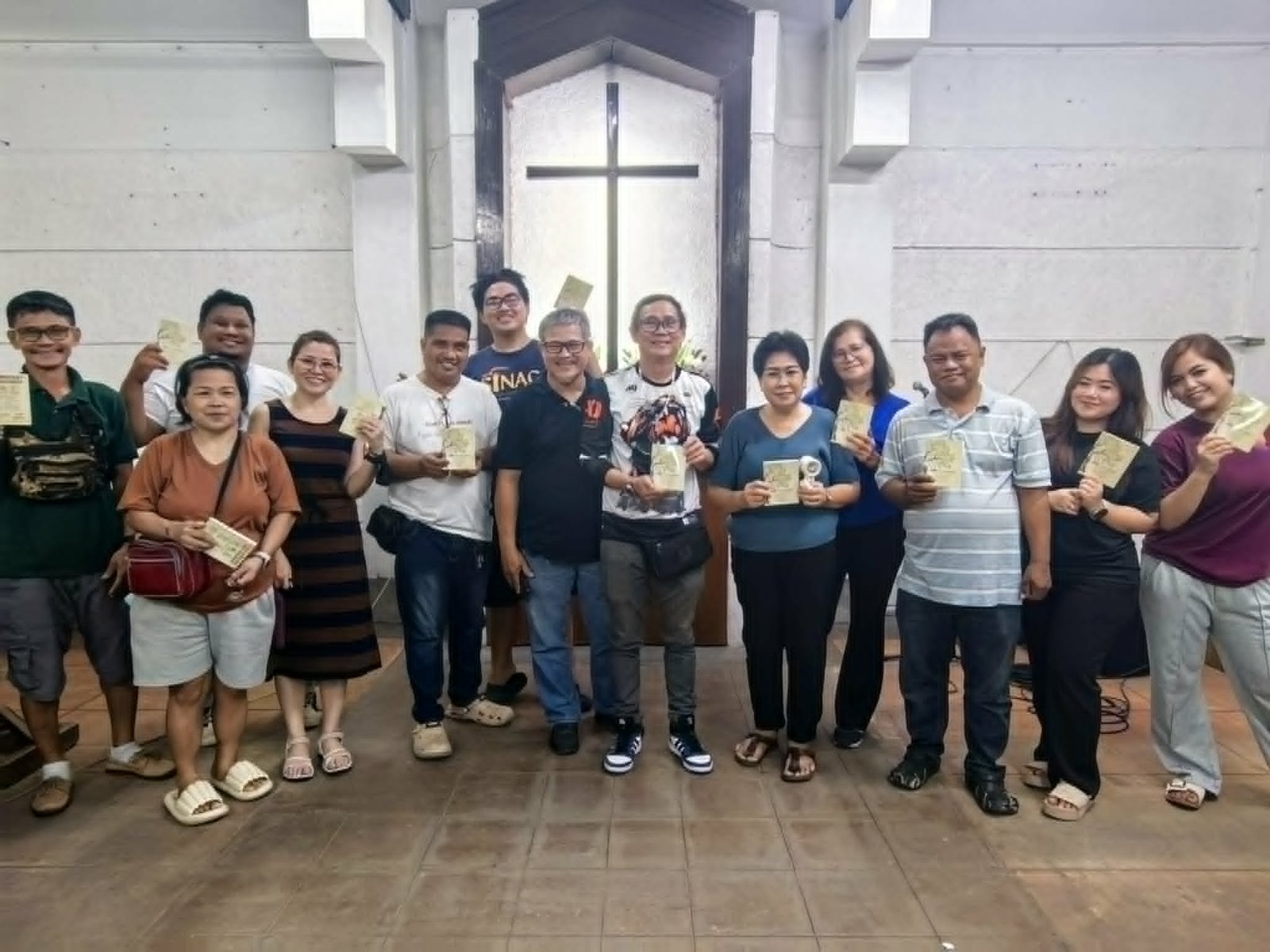 UCCP Paranaque VCS children receiving Bibles and certificates
